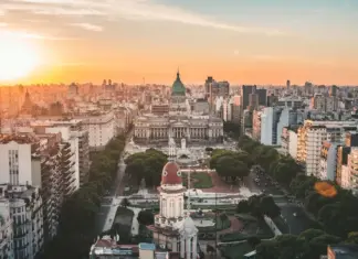 Buenos-Ayres. Ikki tarjima